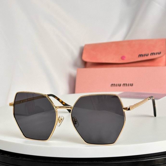 Miumiu Glasses smx (173)